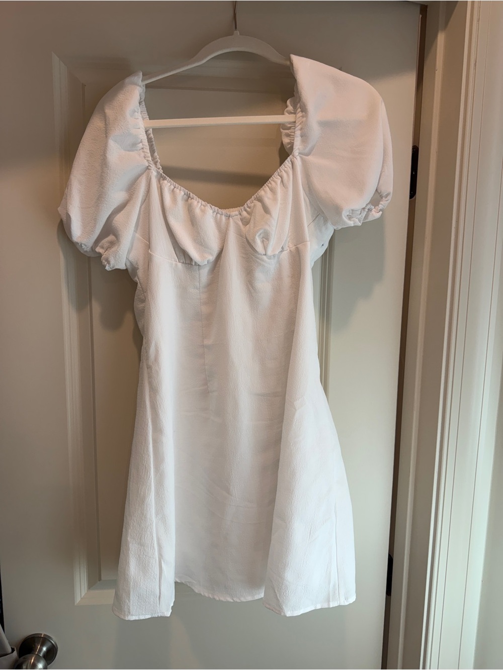 H&M White Puff-Sleeve Mini Dress